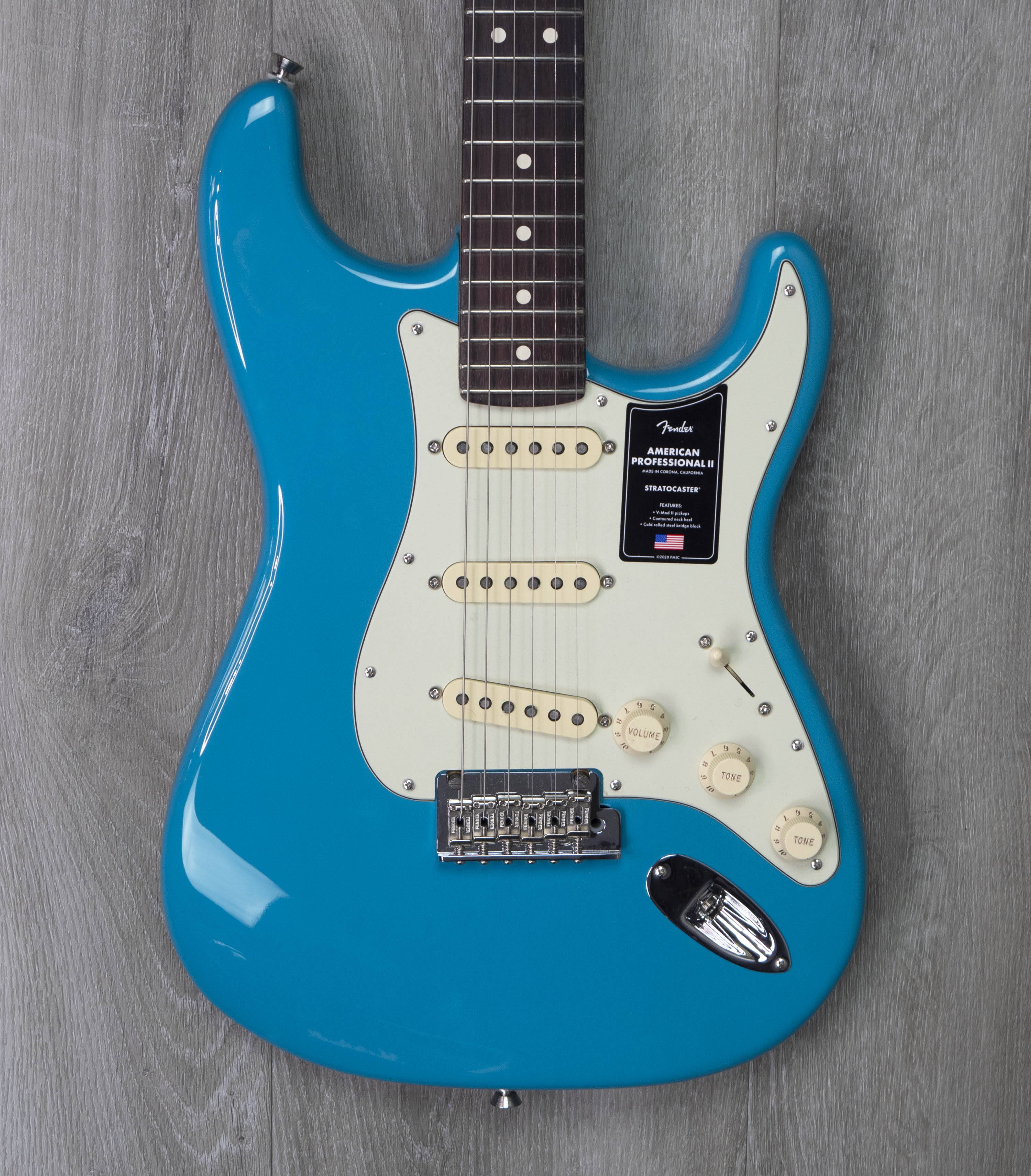 Fender American Professional II Stratocaster, Rosewood Fingerboard