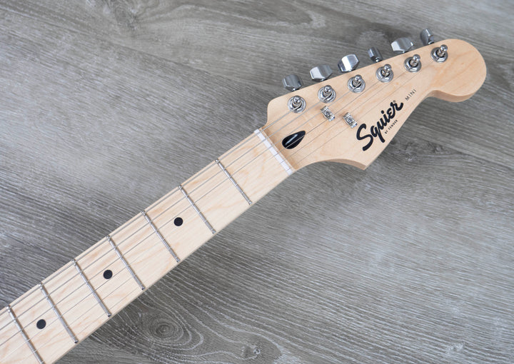 Squier Mini Stratocaster, Maple Fingerboard, White Pickguard, Sea Foam Green