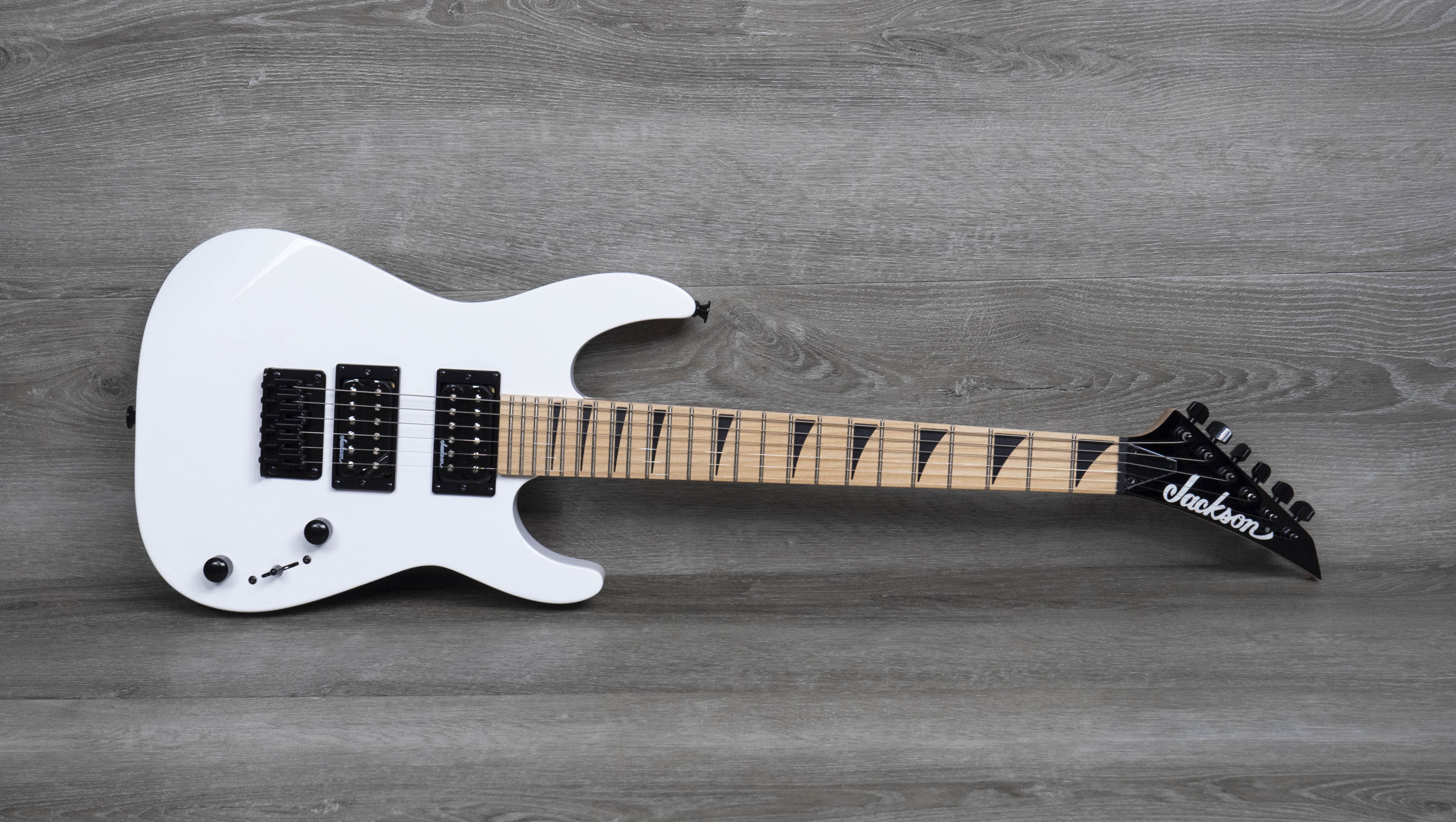 Jackson Dinky Minion JS1XM/JS Series/未使用 JacksonJS Series Dinky Minion JS1XM -Snow White- 《ミニギター