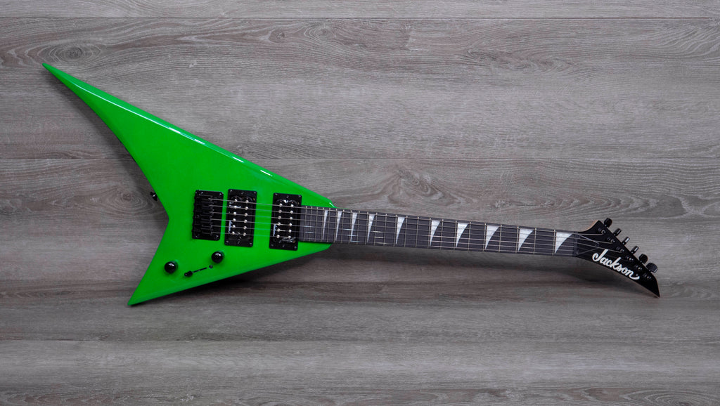 【新品】Jackson Minion JS1X Neon Green ケース付 Jackson JS Series DK Minion JS1X AM Neon Green - Gitara