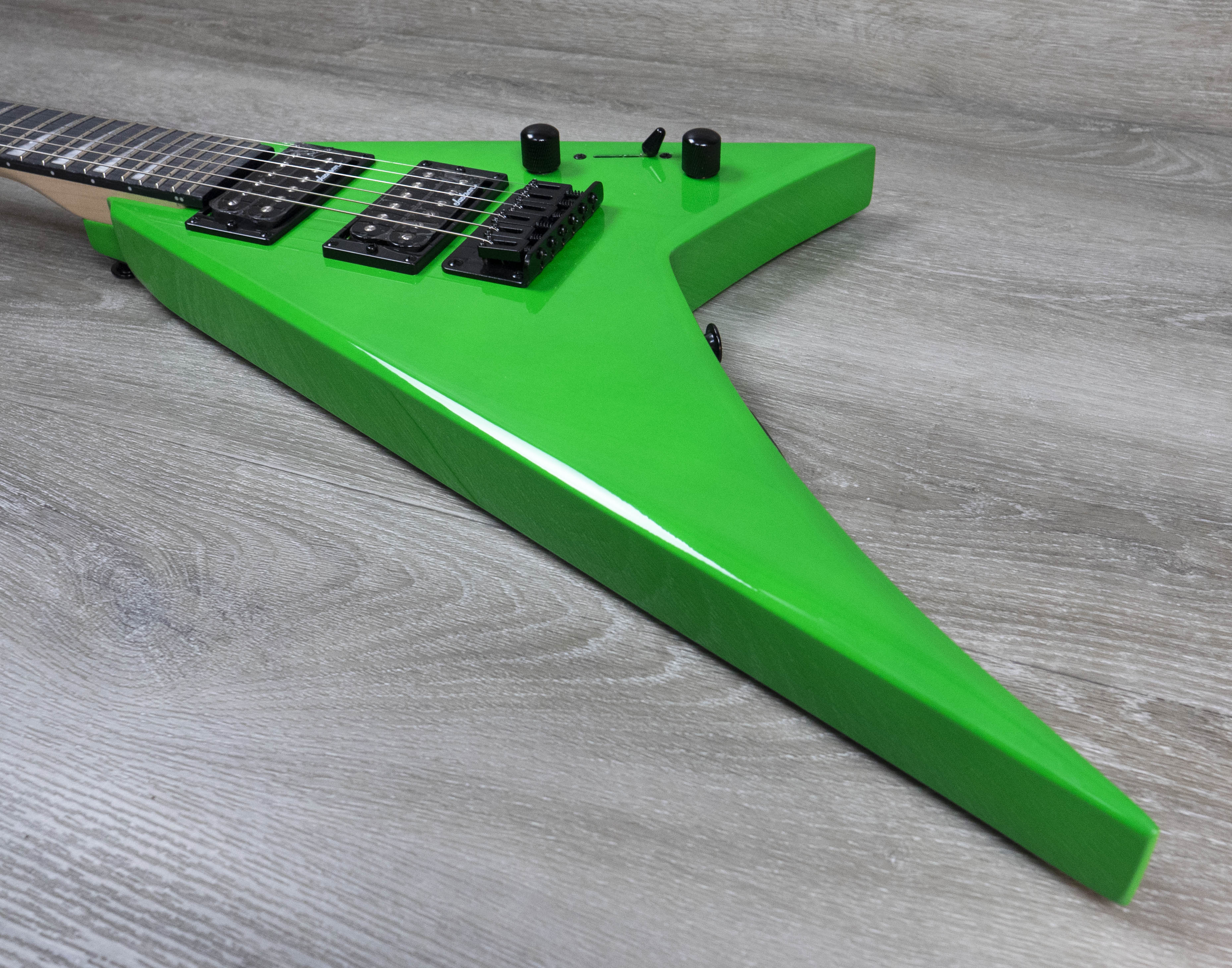 Jackson JS Series RR Minion JS1X, Amaranth Fingerboard, Neon Jackson JS Series RR Minion JS1X, Amaranth Fingerboard, Neon