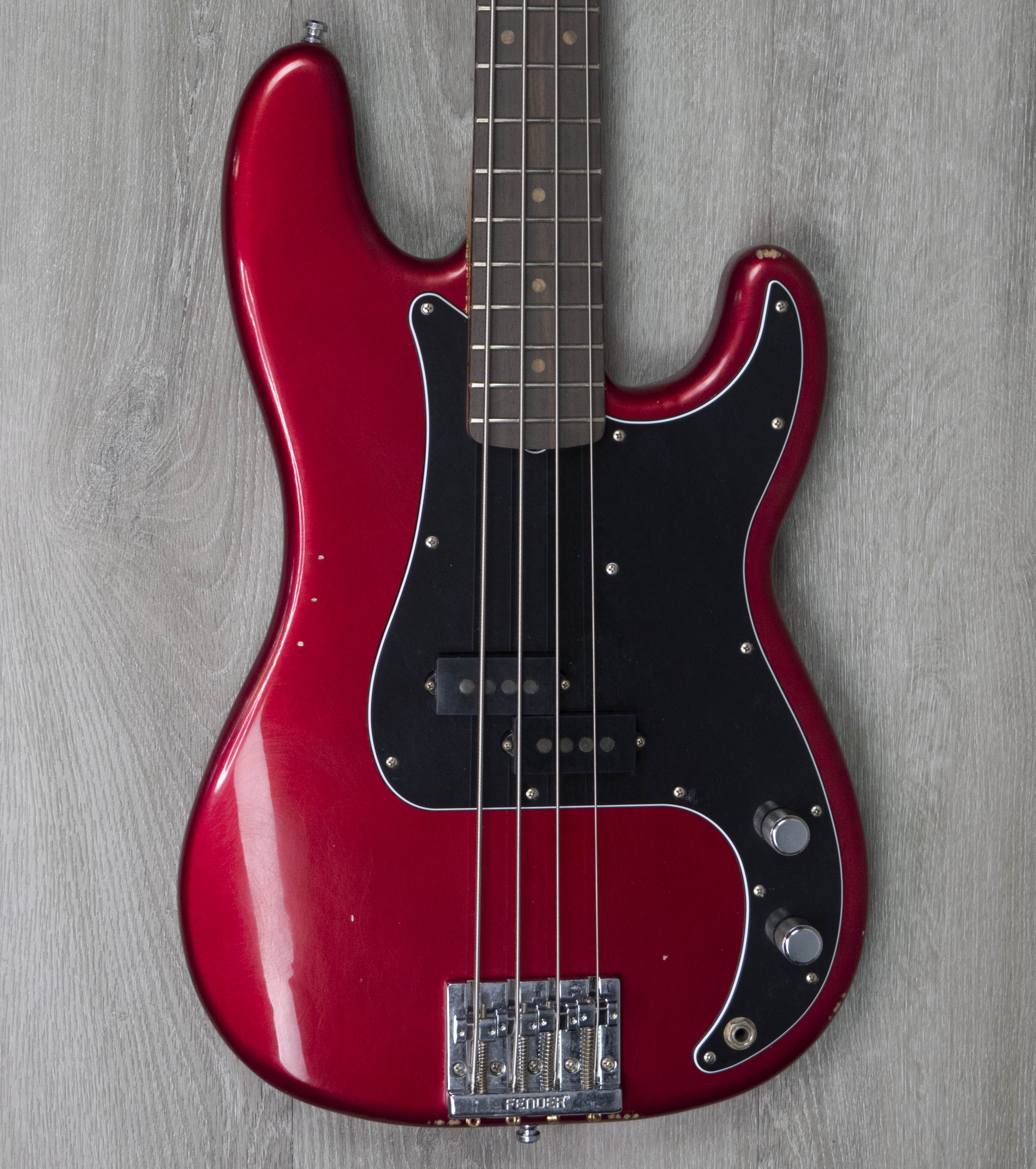 Fender Nate Mendel P Bass, Rosewood Fingerboard, Candy Apple Red – A Strings