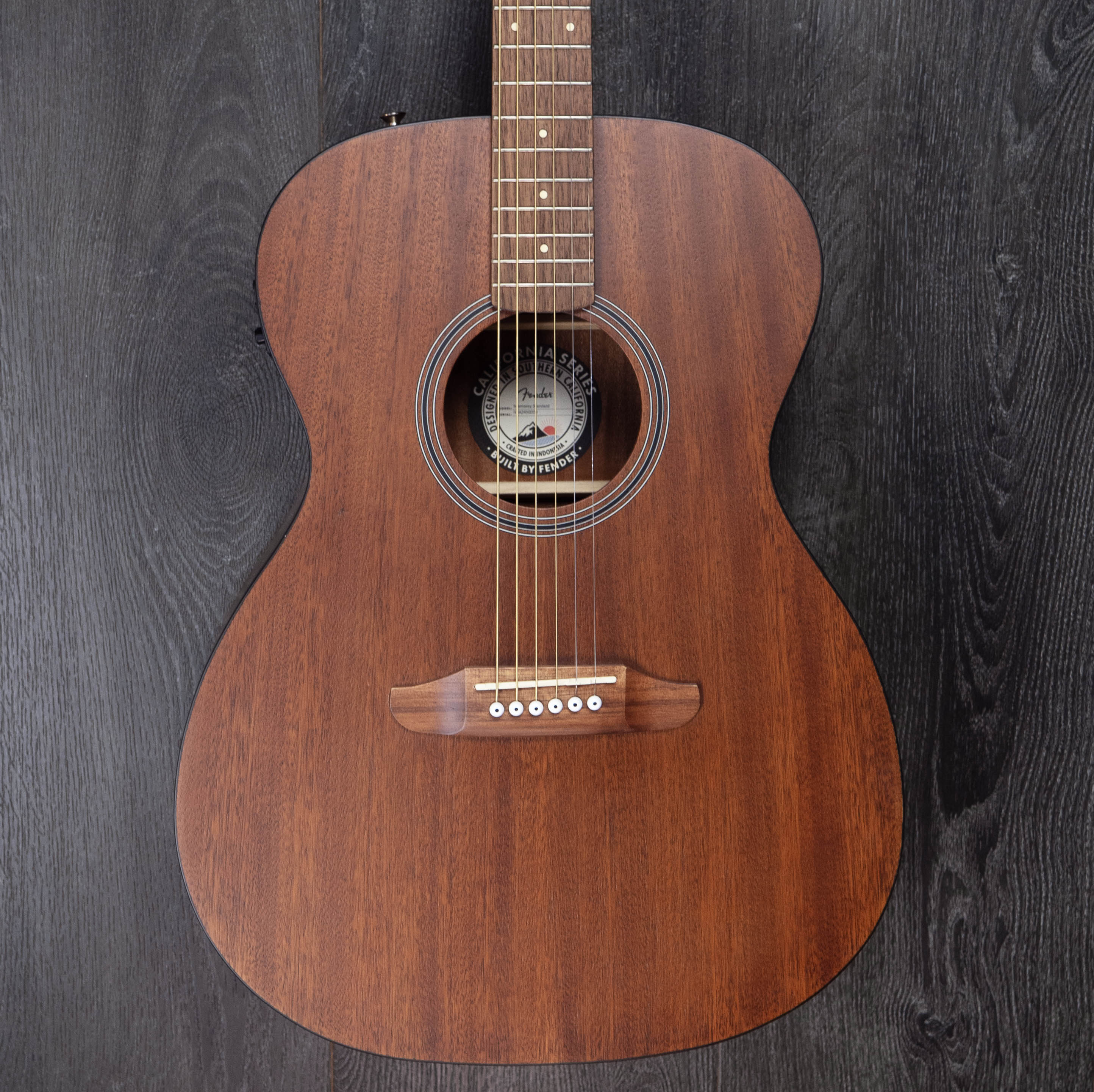 Fender Monterey Standard, Walnut Fingerboard, Natural – A Strings