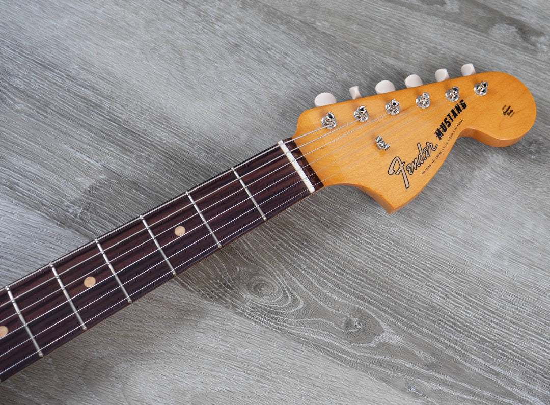 Fender Vintera III Mid '60s Mustang, Rosewood Fingerboard, Dakota Red
