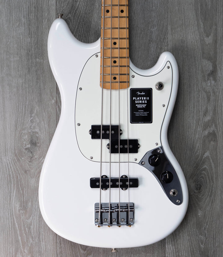 Fender Player II Mustang Bass PJ, Maple Fingerboard, Polar White