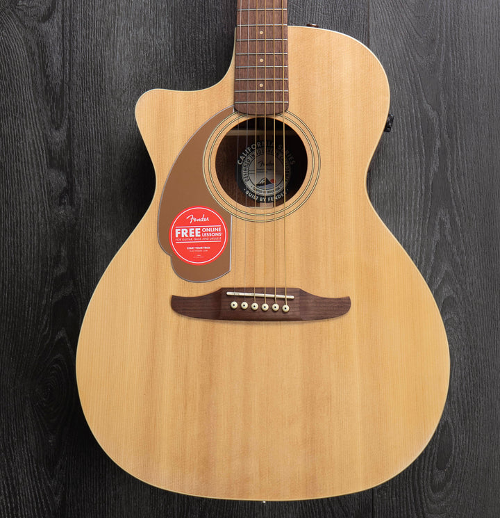 Guitare électro-acoustique Fender Newporter Player pour gaucher, touche en noyer, couleur naturelle