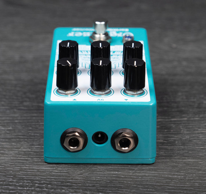EarthQuaker Devices Organizer Polyphonic Organ Emulator