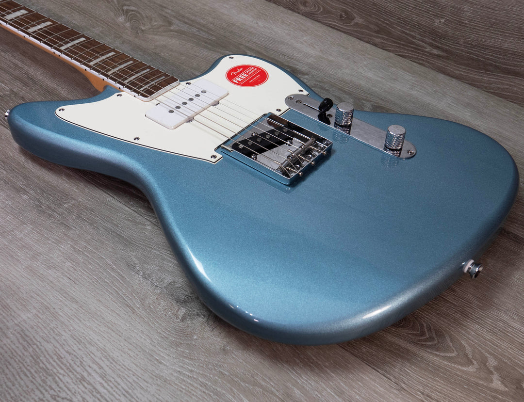 Squier édition limitée Paranormal Offset Telecaster SJ, touche en laurier, pickguard en parchemin, bleu glacier métallisé