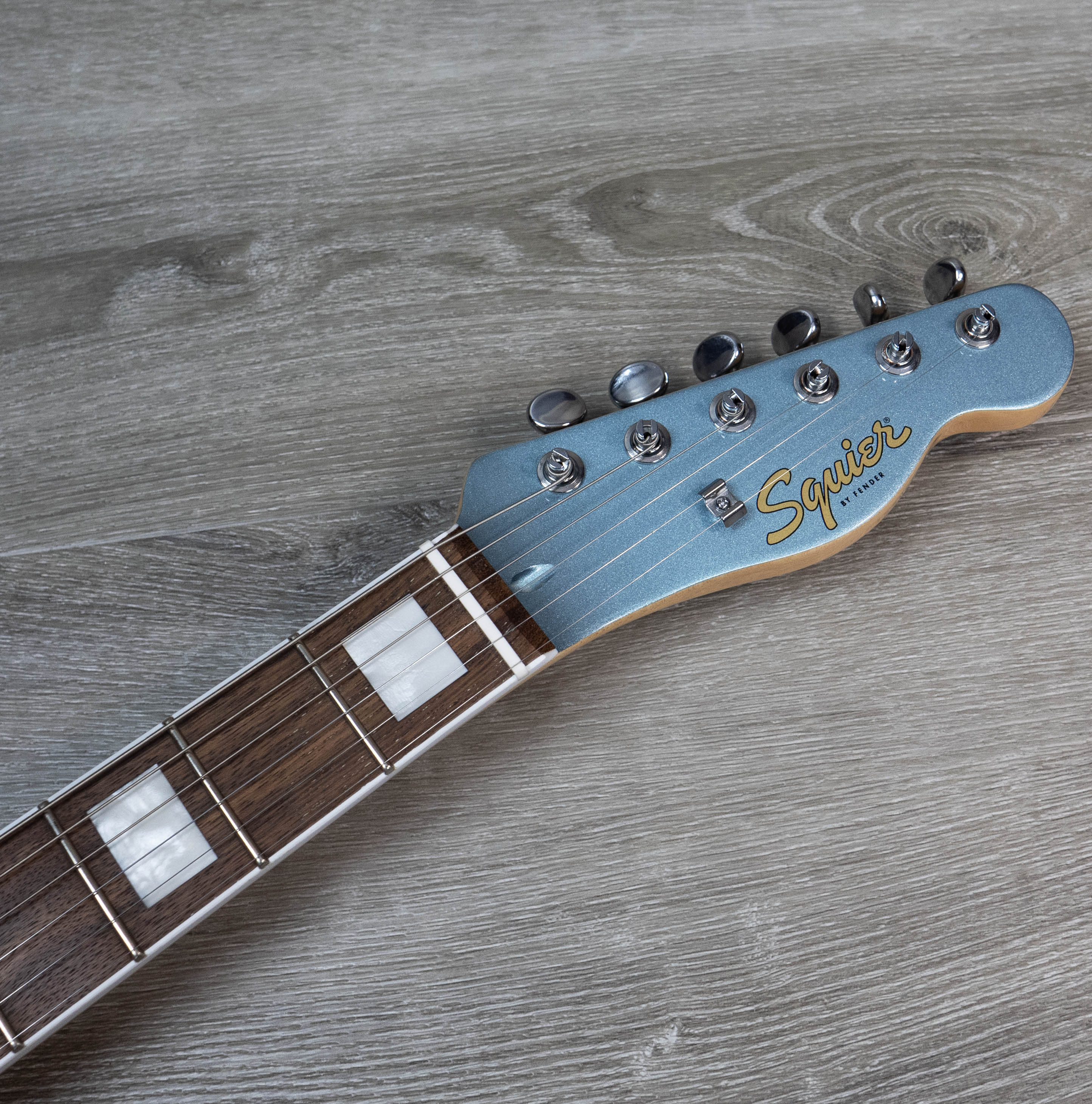 Squier Limited Edition Paranormal Offset Telecaster SJ, diapasón