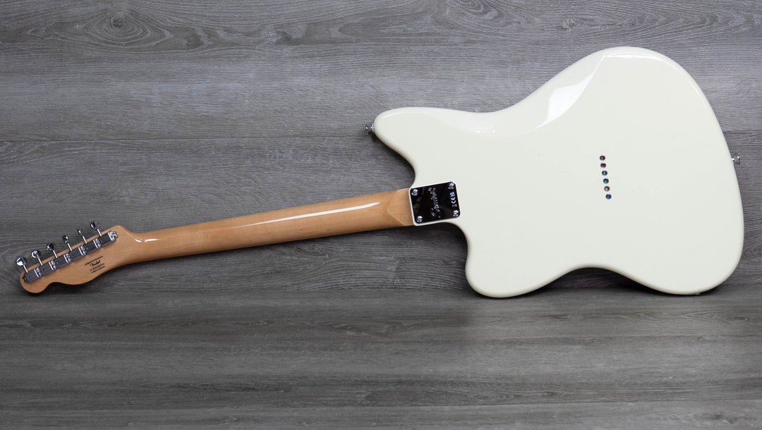 Squier édition limitée Paranormal Offset Telecaster SJ, touche en laurier, pickguard écaille de tortue, Olympic White