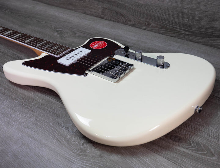 Squier édition limitée Paranormal Offset Telecaster SJ, touche en laurier, pickguard écaille de tortue, Olympic White