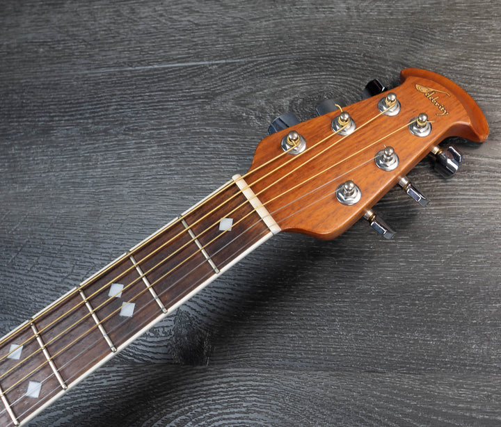 Ovation CS24-4 Celebrity Tradition, Naturel