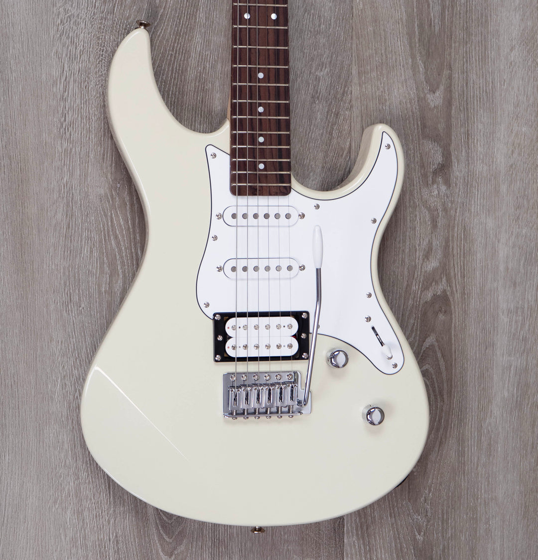 Yamaha Pacifica 112V Electric Guitar, Vintage White