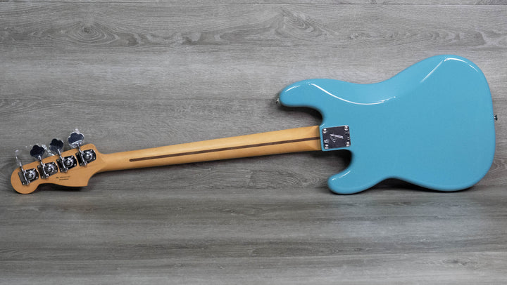 Bajo Fender Player II Precision, diapasón de arce, tono azul aqua