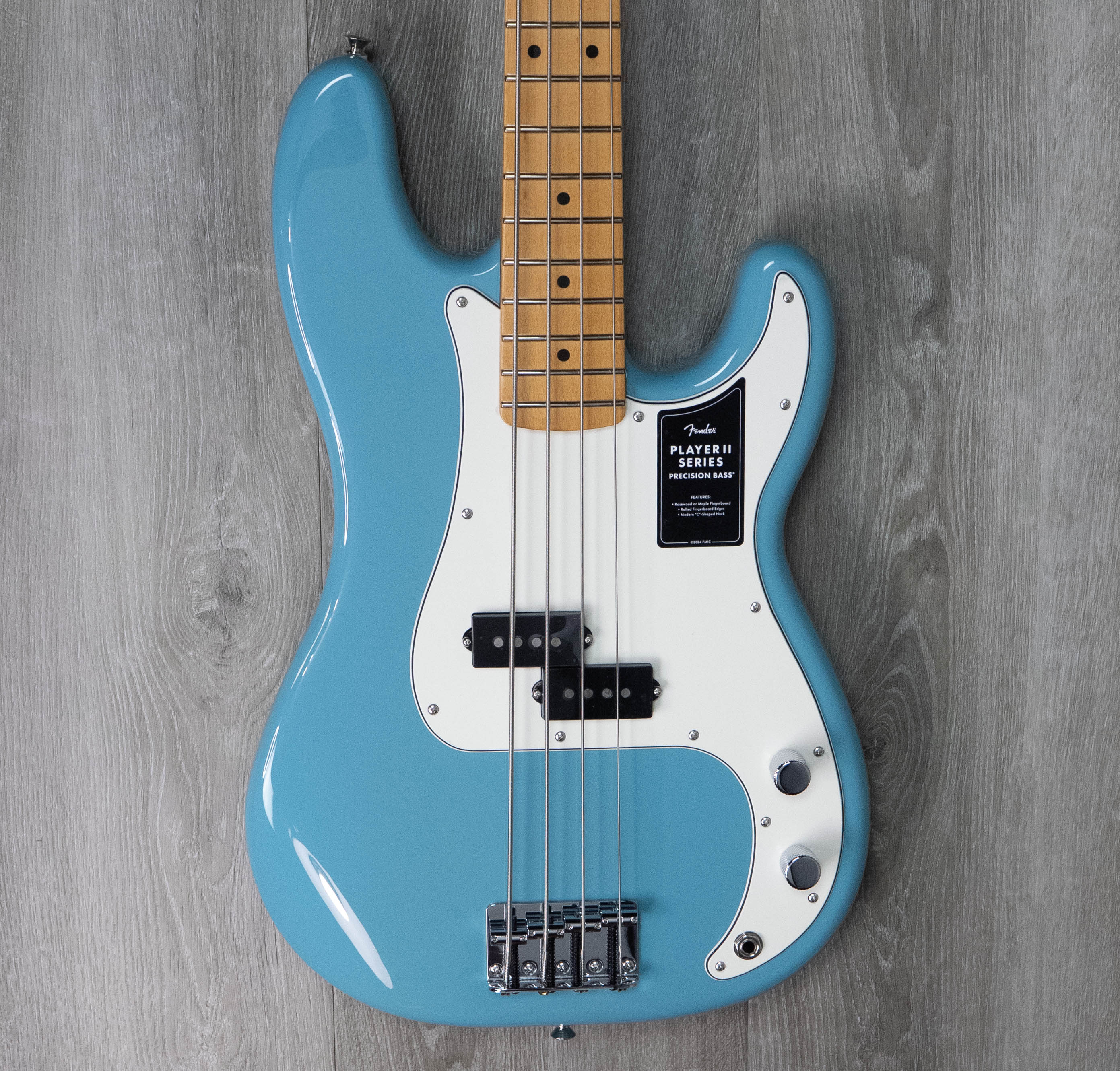 Fender Player II Precision Bass, Maple Fingerboard, Aquatone Blue