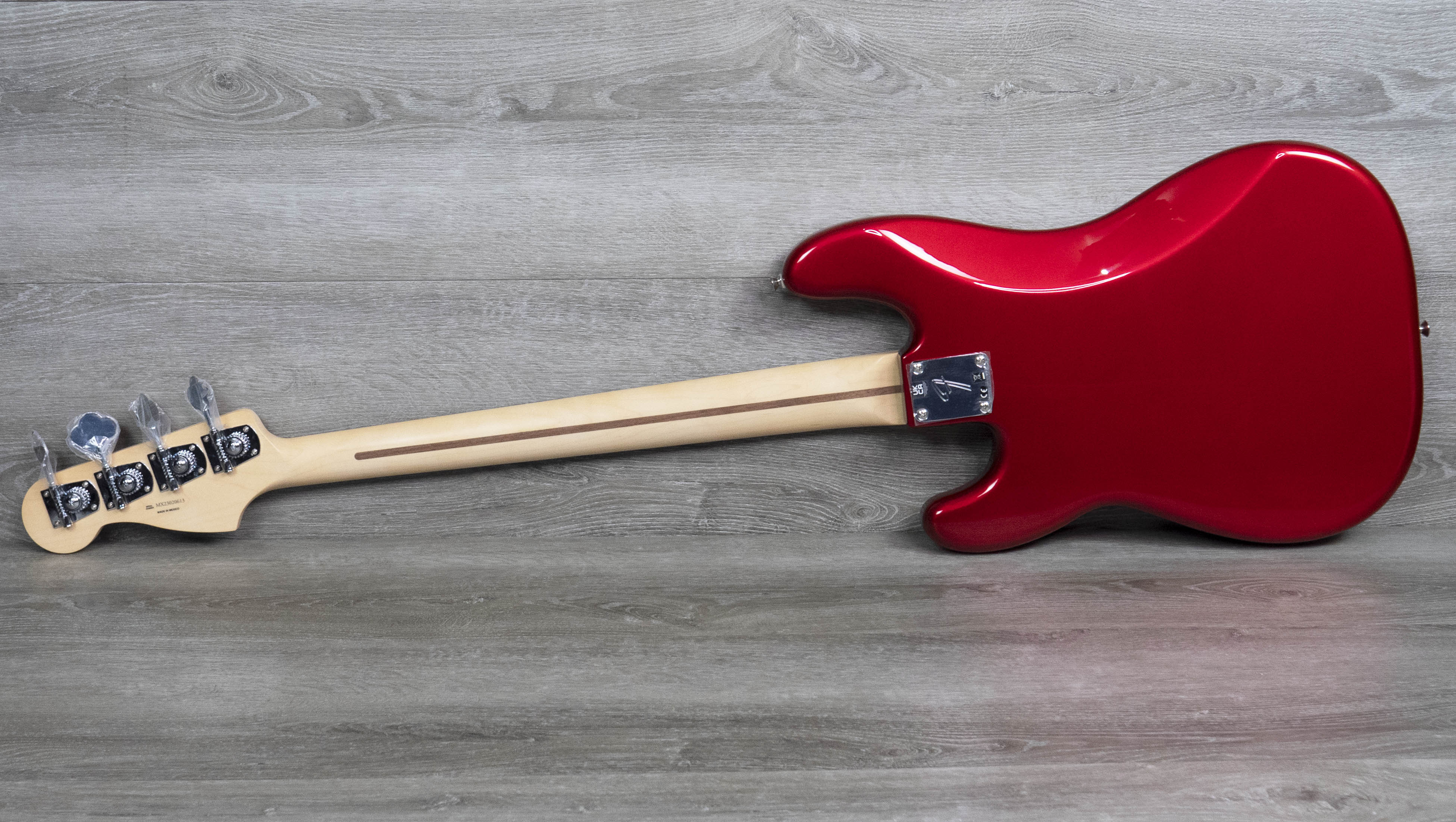 Fender Player Precision Bass, Pau Ferro Fingerboard, Candy Apple