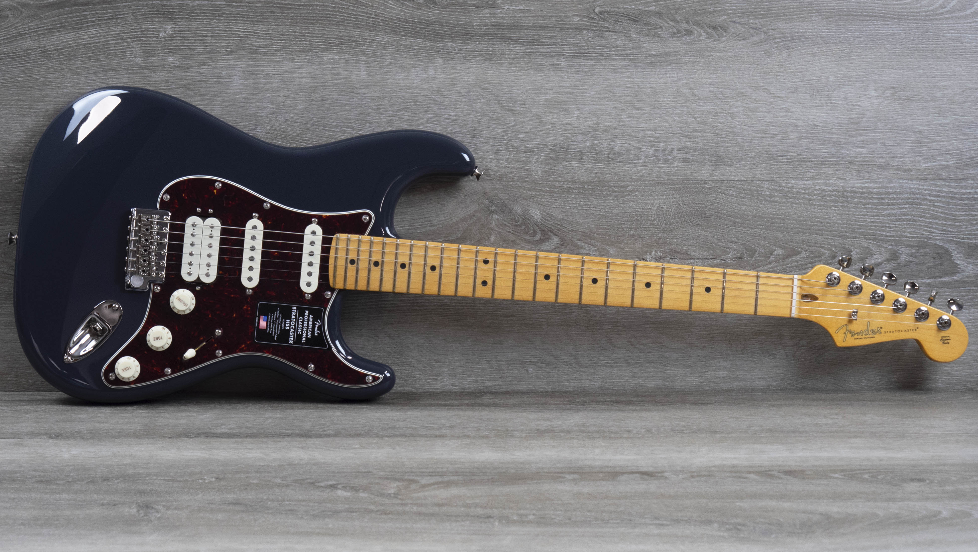 Fender American Professional Classic Stratocaster HSS, Maple