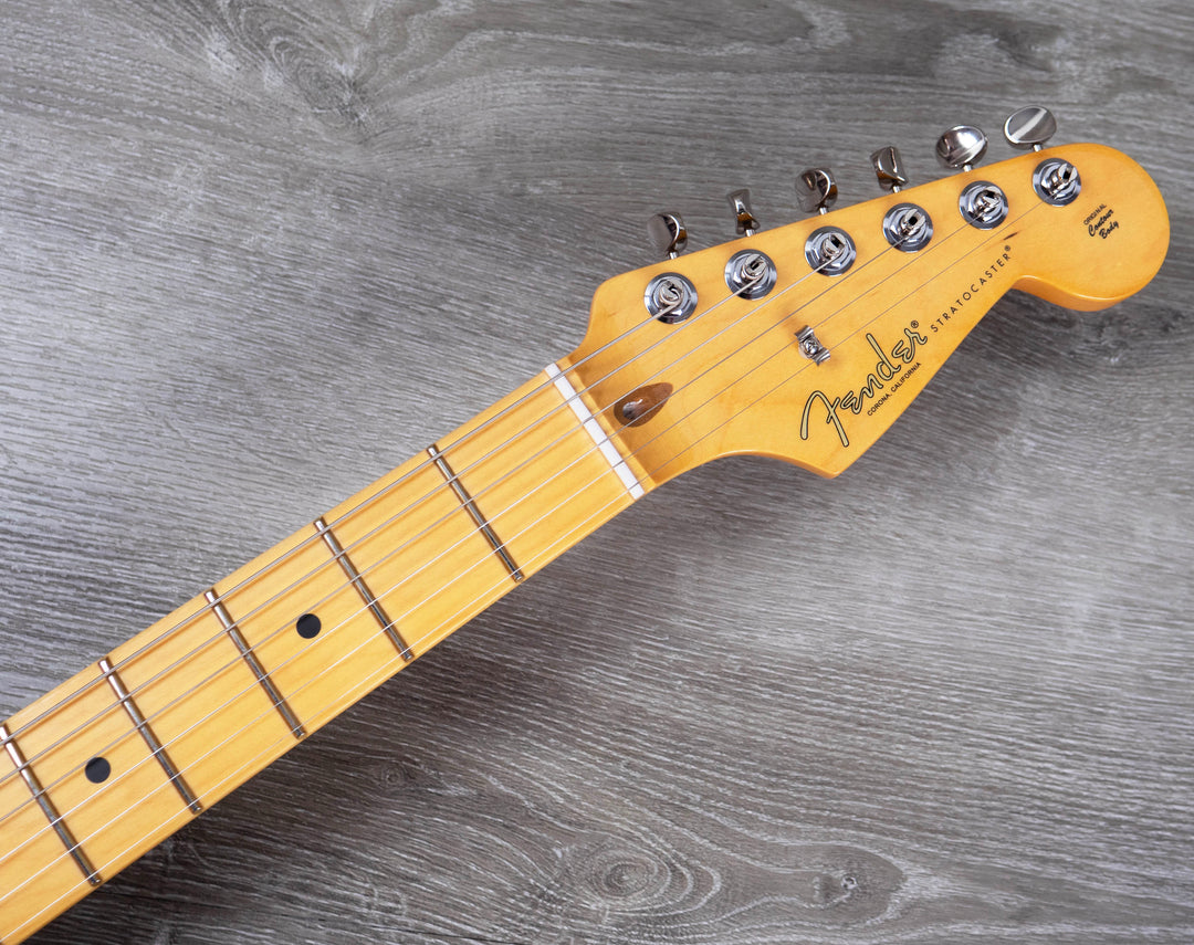 Fender American Professional Classic Stratocaster, Maple Fingerboard, Faded Lake Placid Blue