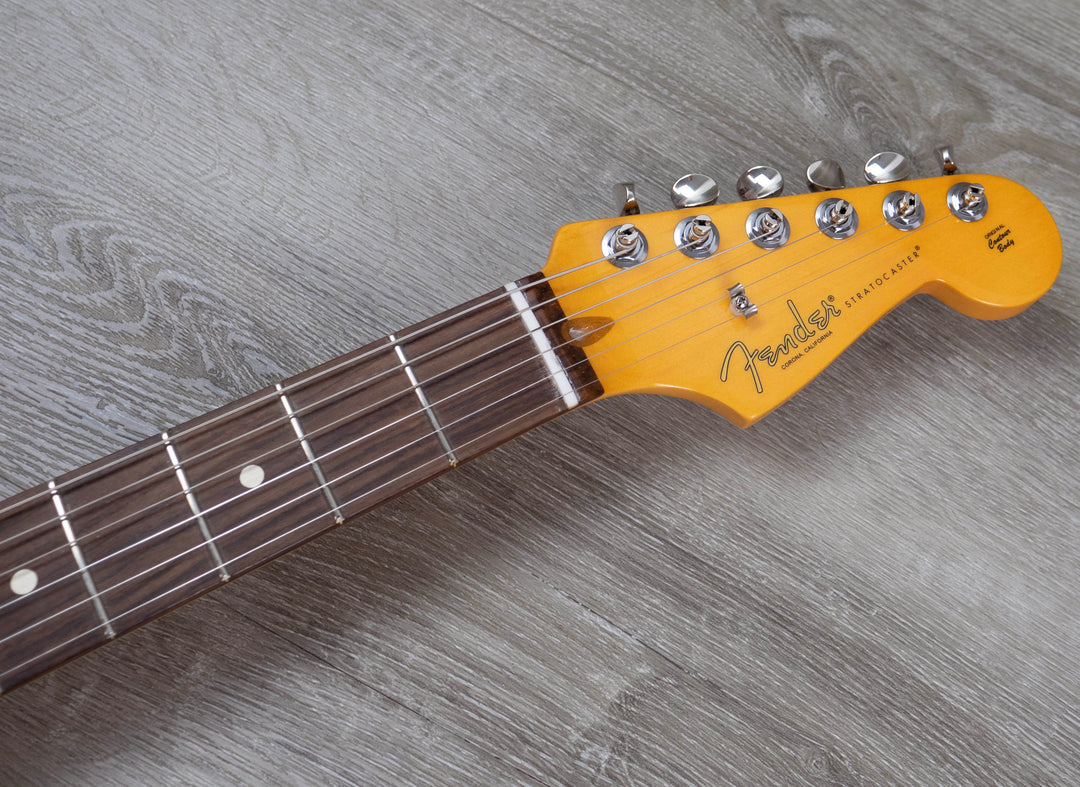 Fender American Professional Classic Stratocaster, Rosewood Fingerboard, Faded Dakota Red