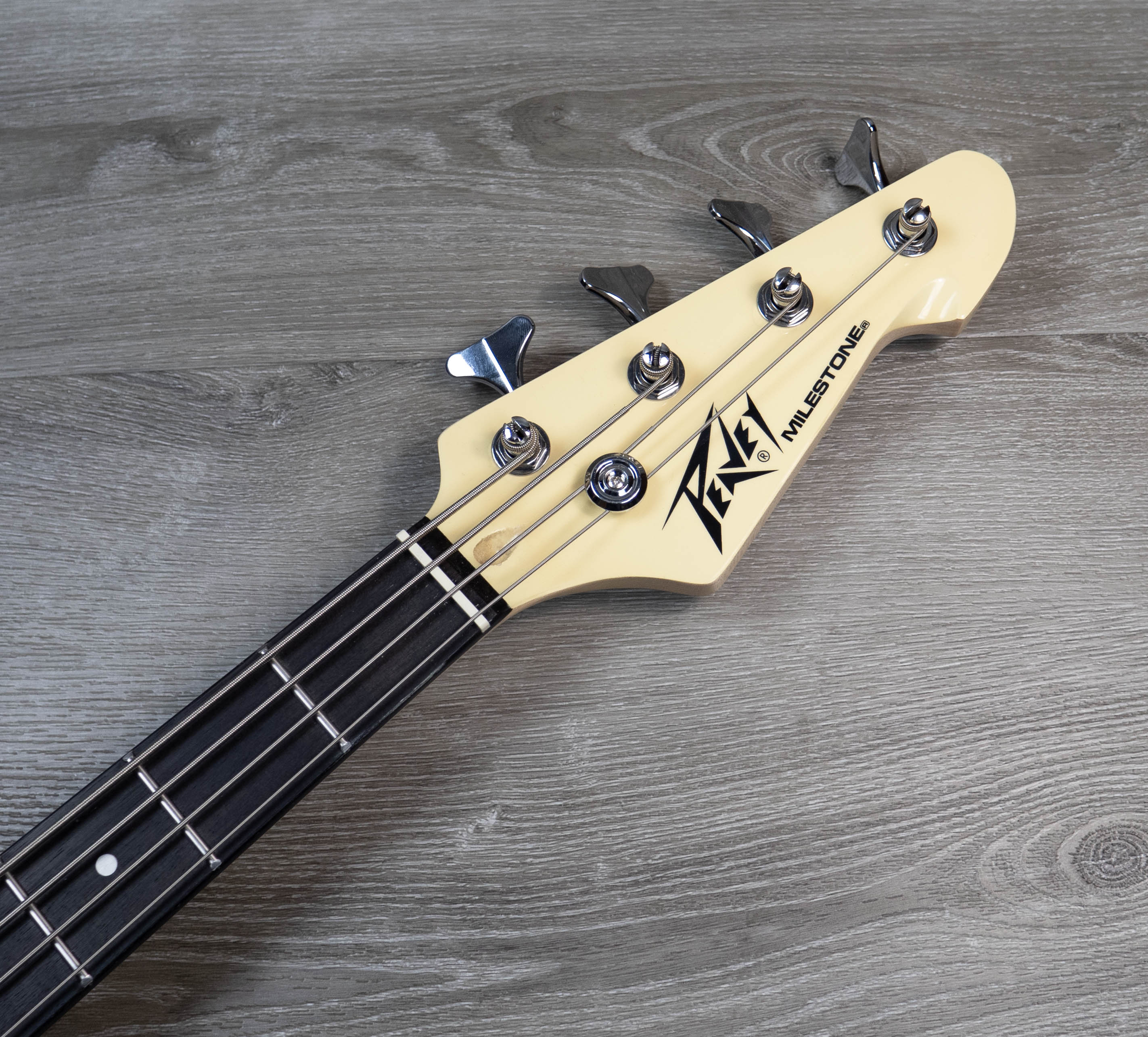 Pre-Owned Peavey Milestone Bass Guitar, Ivory – A Strings
