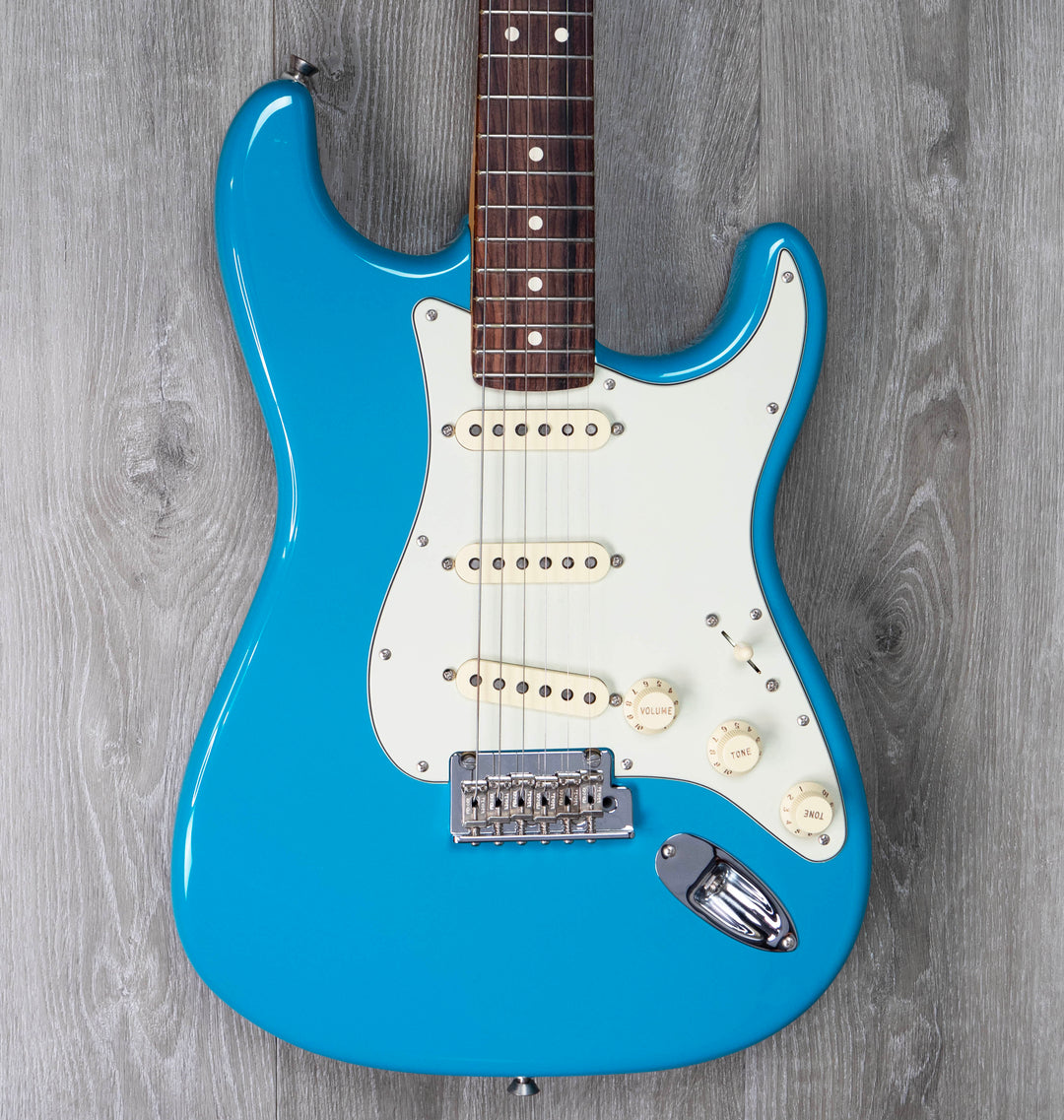 Fender American Professional II Stratocaster, touche en palissandre, bleu Miami