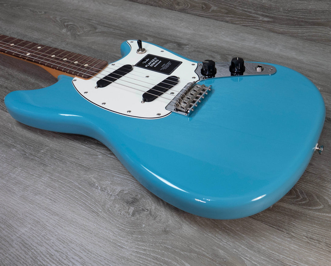 Fender Player II Mustang, touche en palissandre, bleu Aquatone