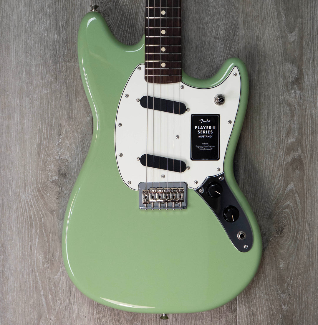 Fender Player II Mustang, Rosewood Fingerboard, Birch Green