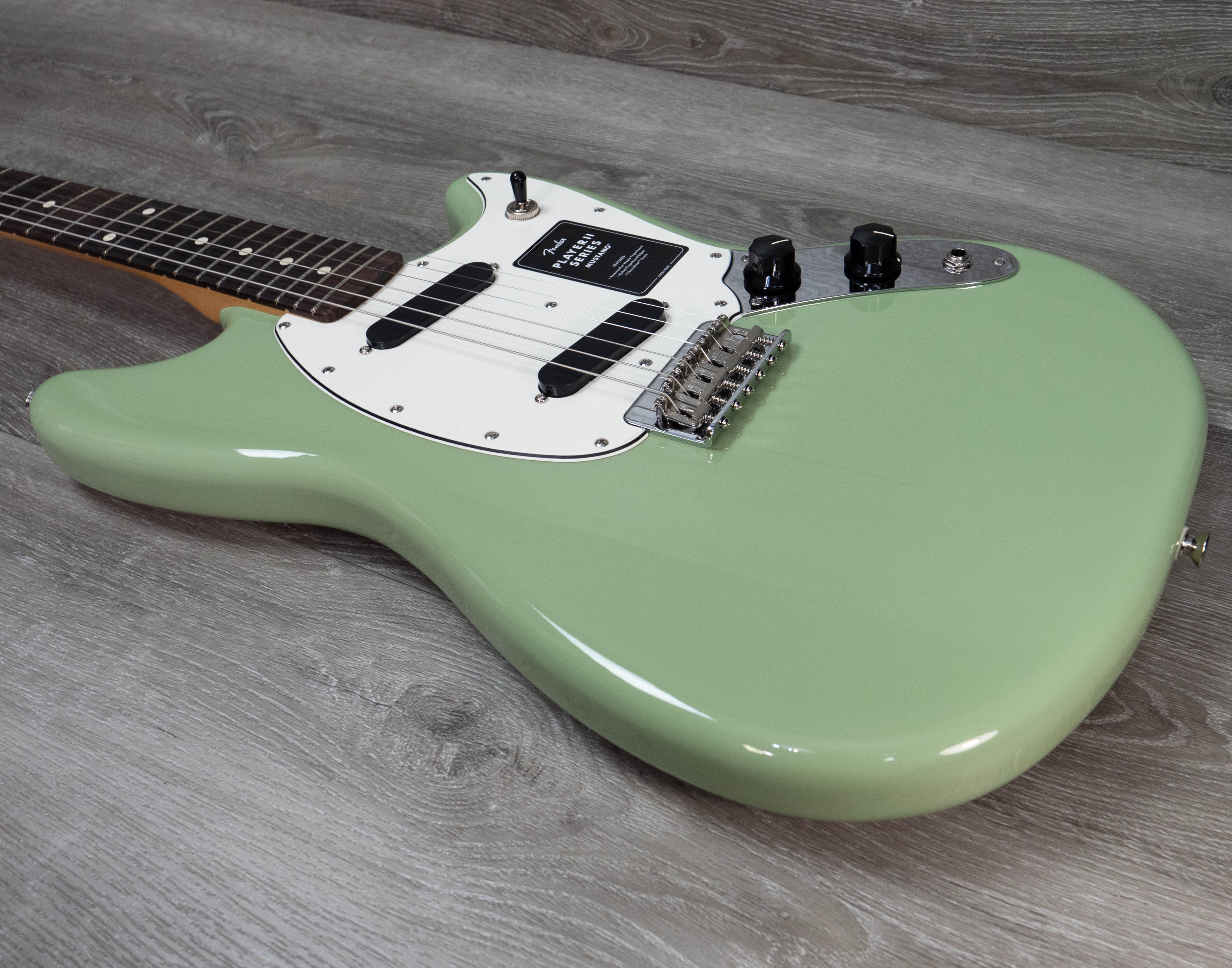 Fender Player II Mustang, Rosewood Fingerboard, Birch Green – A
