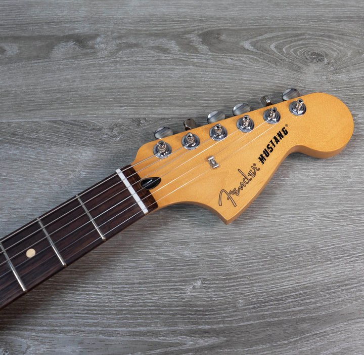 Fender Player II Mustang, Rosewood Fingerboard, Birch Green