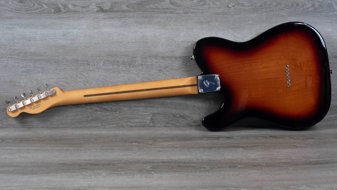 Fender Player II Telecaster, touche en érable, finition Sunburst 3 couleurs