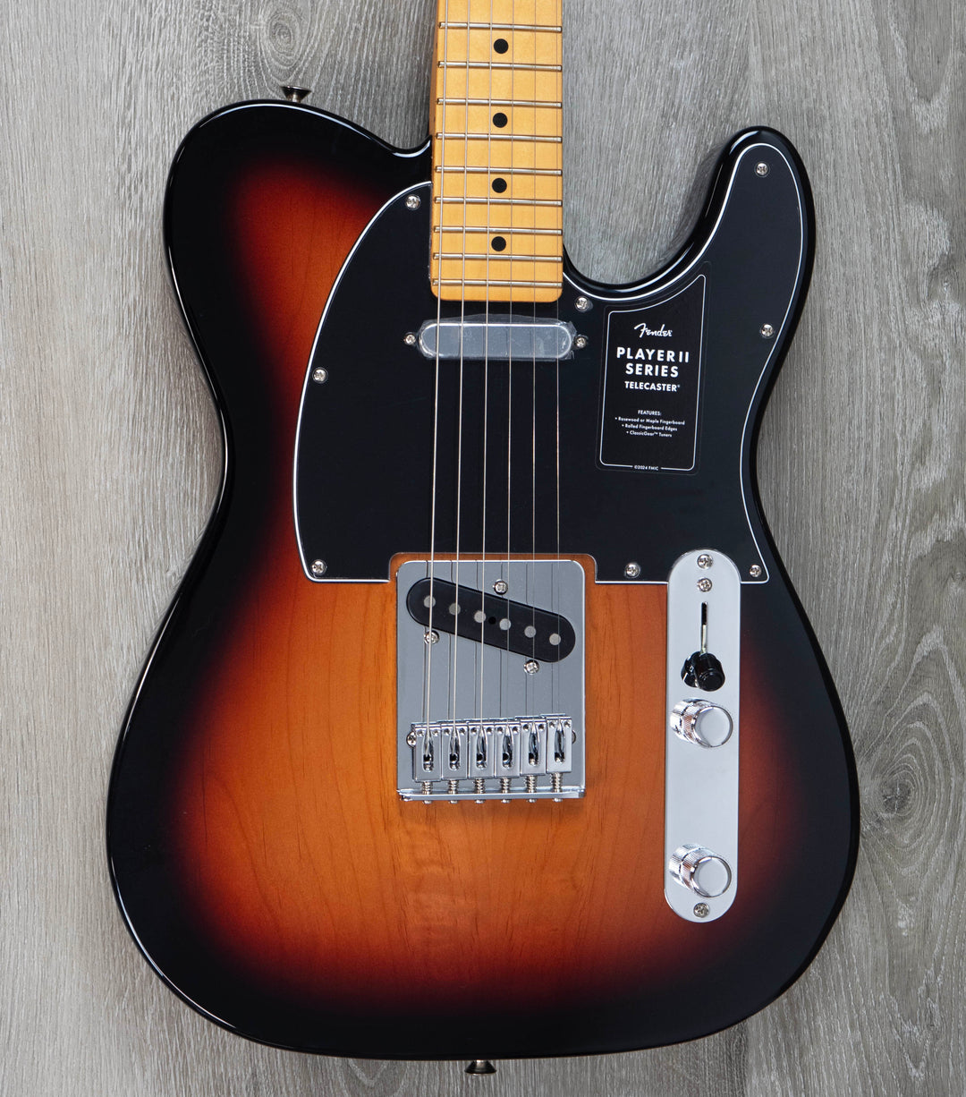 Fender Player II Telecaster, touche en érable, finition Sunburst 3 couleurs