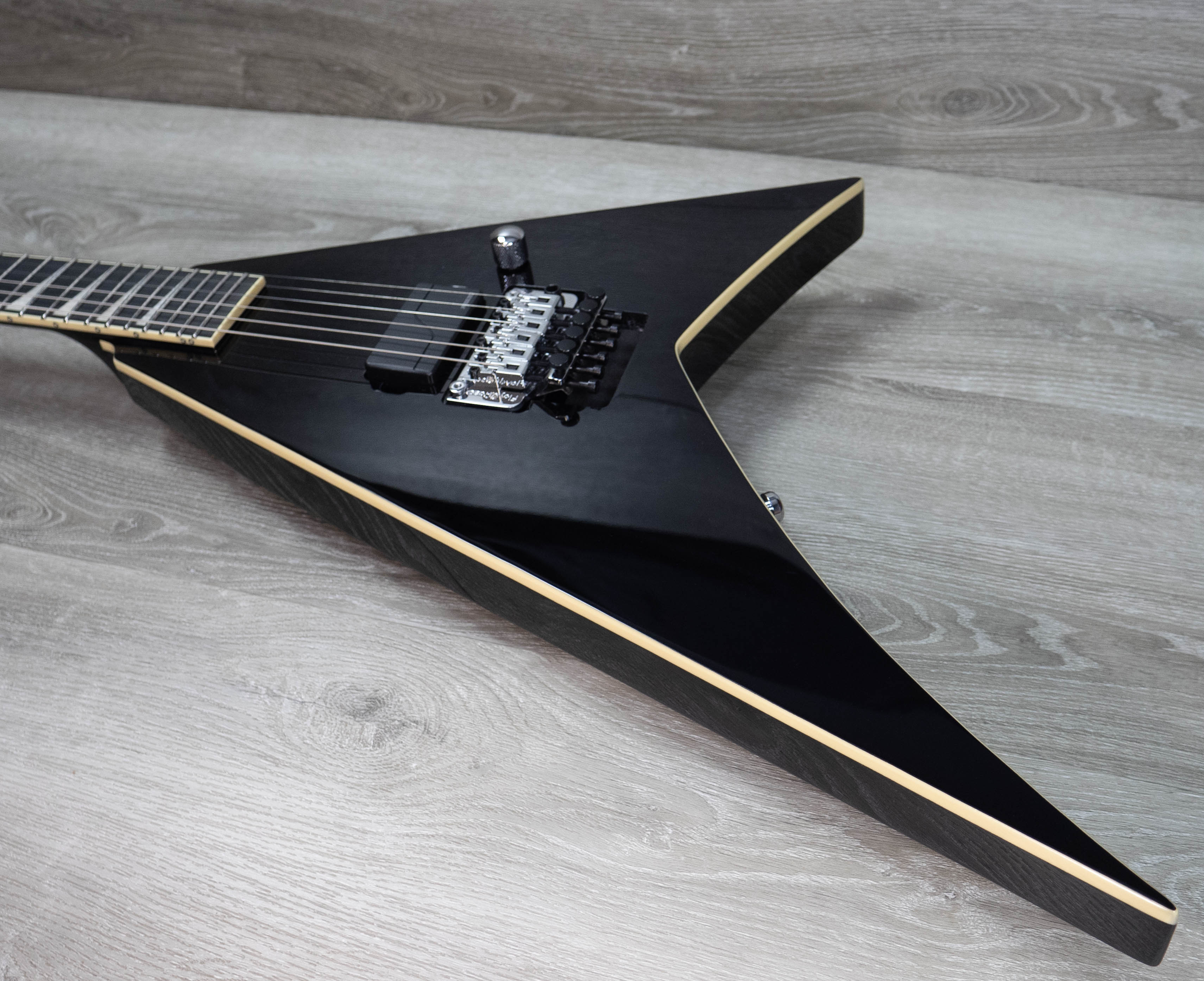 Jackson Pro Plus Pure Metal Limited Edition Rhoads RR1A, Ebony