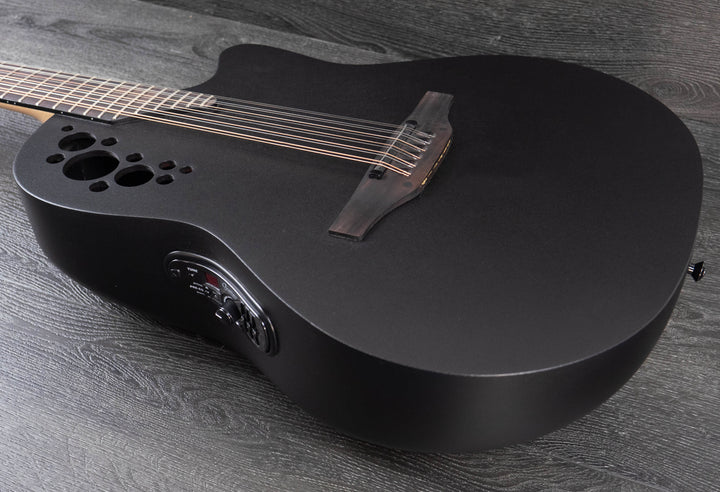 Collection Ovation 1868TX-5 Mod TX Super Shallow, Noir texturé