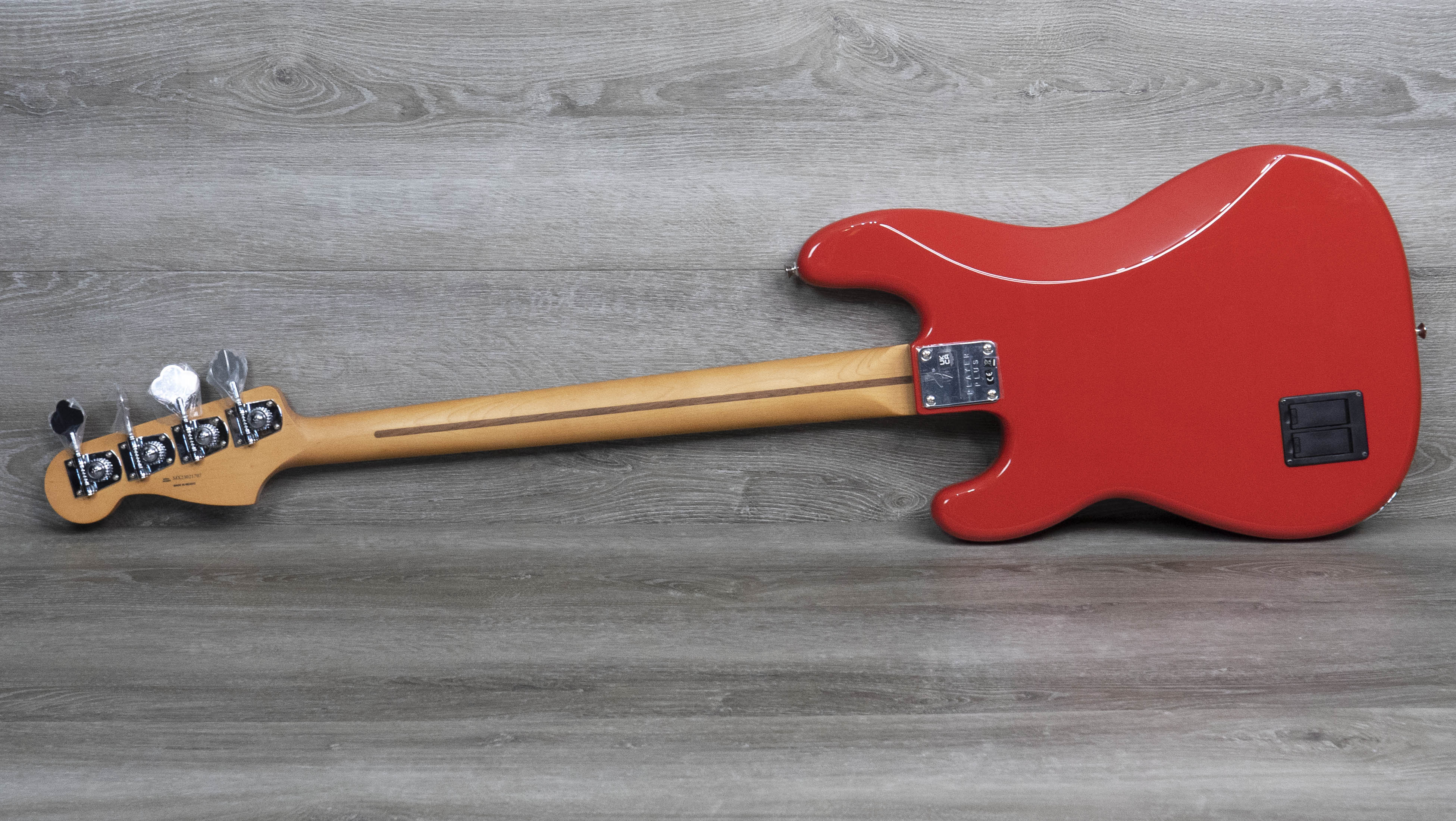 Fender Player Plus Precision Bass, Maple Fingerboard, Fiesta Red