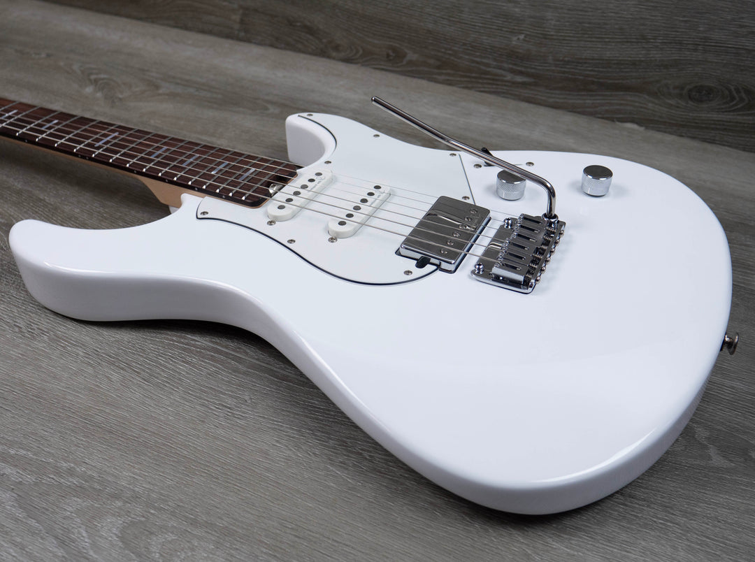 Yamaha Pacifica Standard Plus Electric Guitar, Shell White