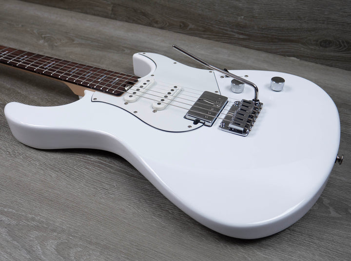 Yamaha Pacifica Standard Plus Electric Guitar, Shell White