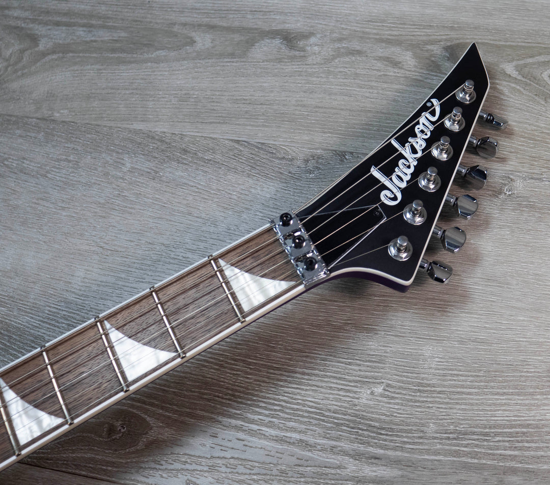 Jackson X Series Rhoads RRX24, touche en laurier, noir avec biseaux jaunes