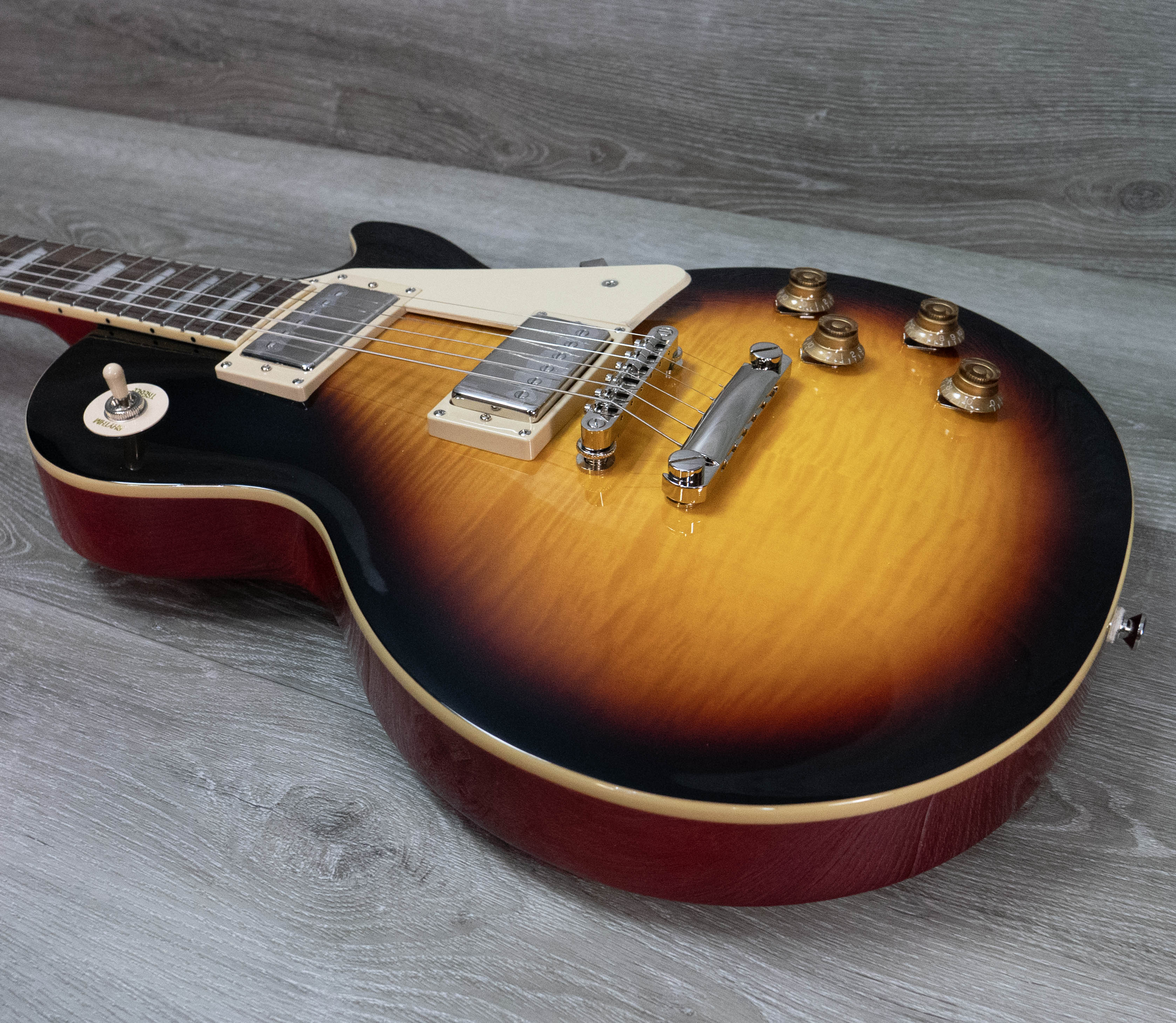 Epiphone Les Paul Standard 50s, Vintage Sunburst – A Strings