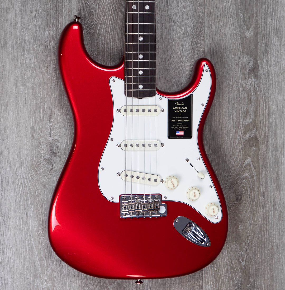 Fender American Vintage II 1965 Stratocaster, Round-Lam Rosewood Fingerboard, Candy Apple Red