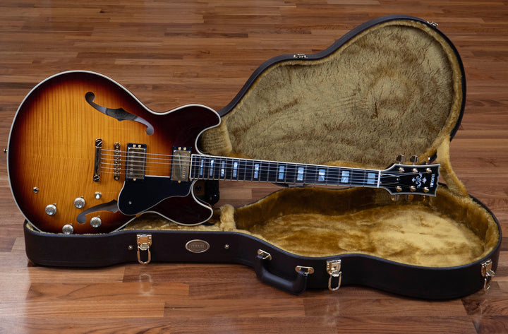 Yamaha SA2200 Semi-Acoustic Guitar, Old Violin Sunburst