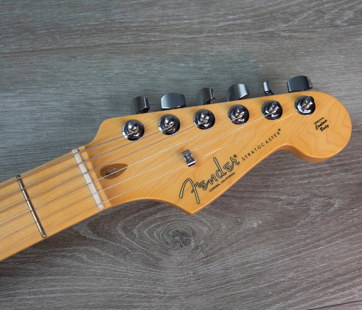 Fender American Professional II Stratocaster, Maple Fingerboard, 3-colour Sunburst