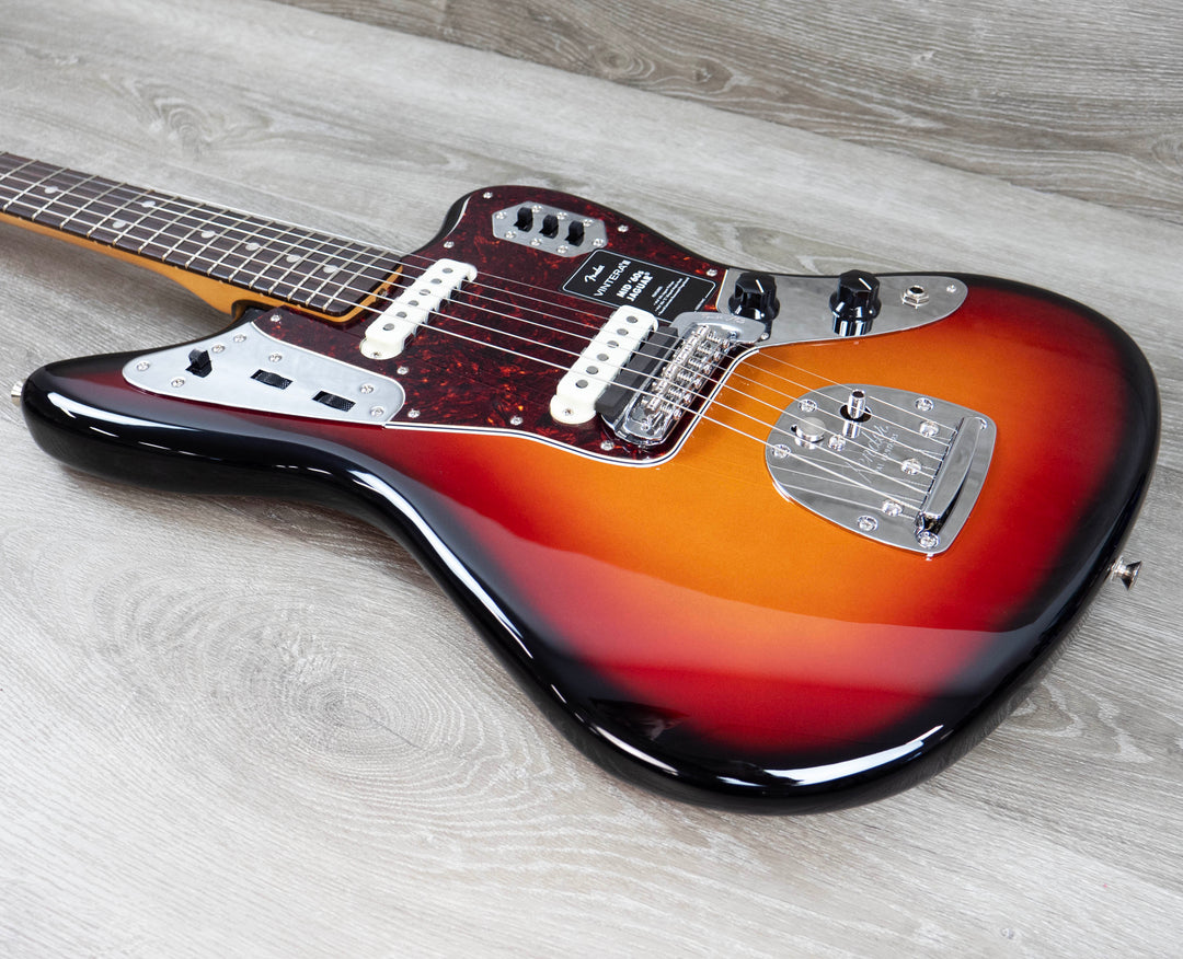 Fender Vintera III Mid '60s Jaguar, Rosewood Fingerboard, 3-Color Sunburst