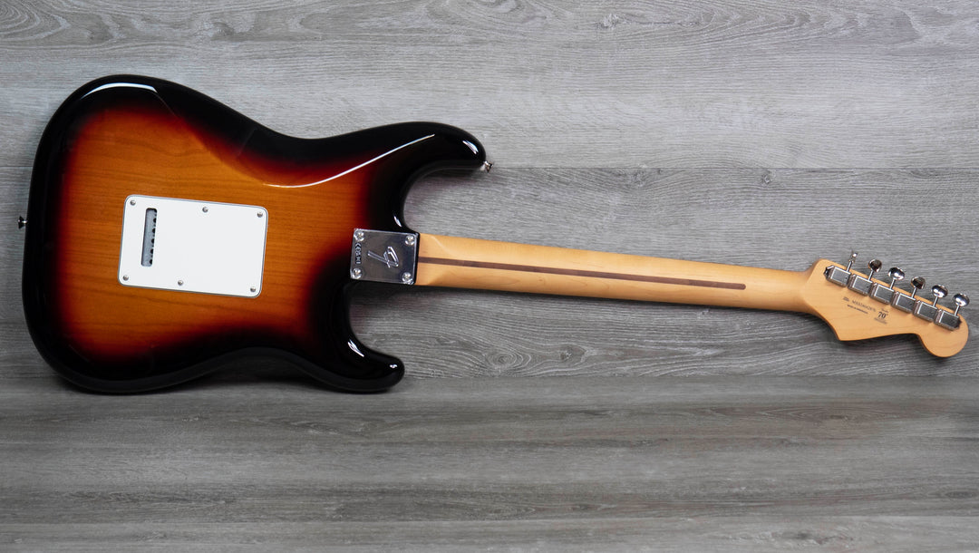 Fender Player II Stratocaster para zurdos, diapasón de palisandro, Sunburst de 3 colores