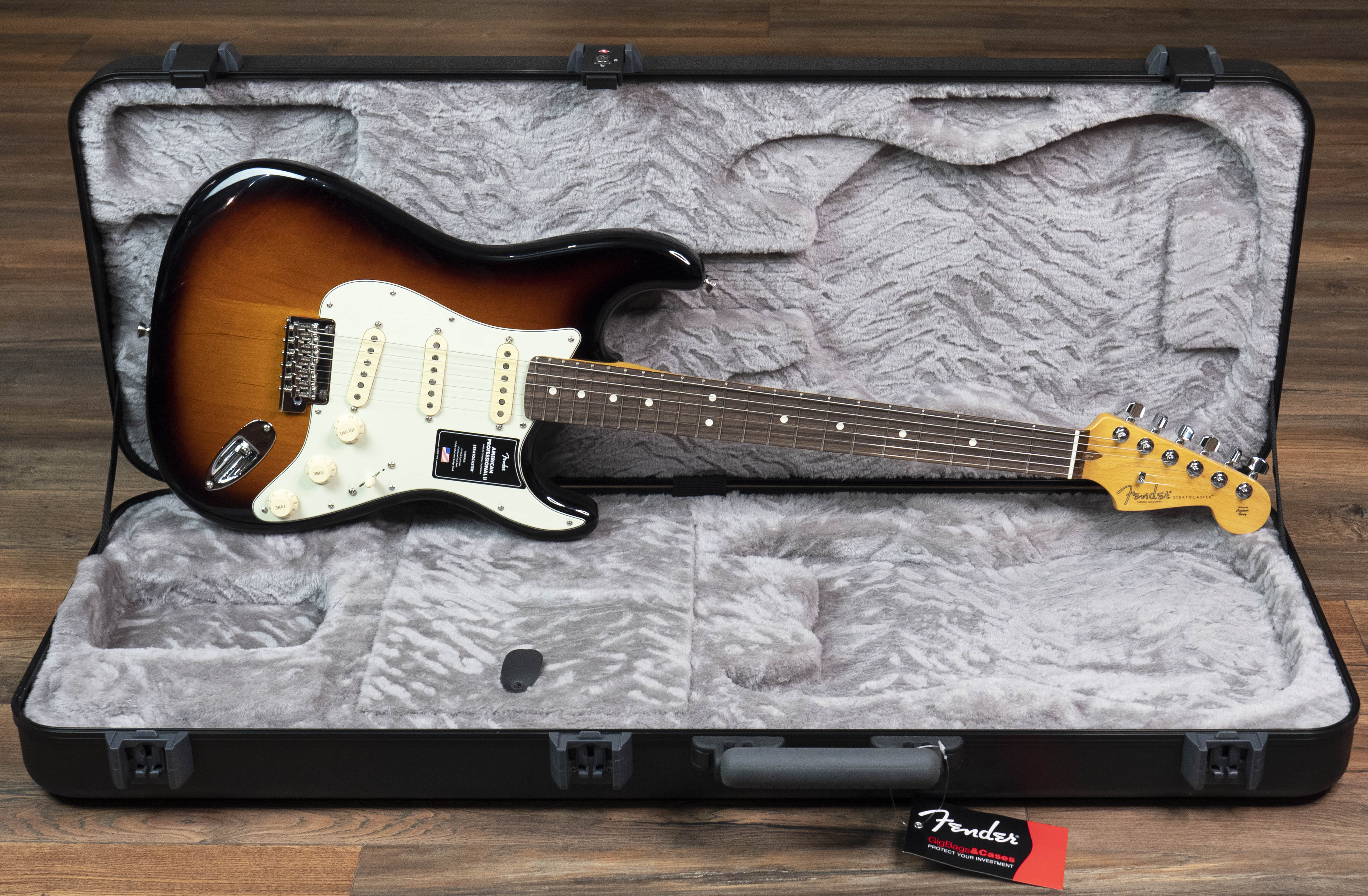 Fender American Professional II サンバースト Fender American 70th Anniversary Professional II Stratocaster