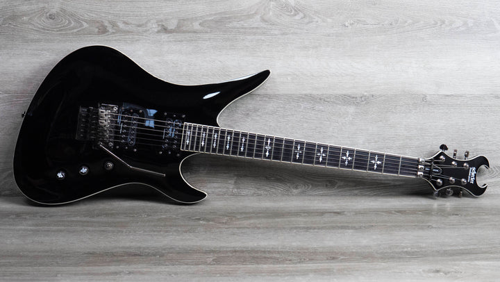 D'occasion : Schecter Synyster Gates Special, noir brillant