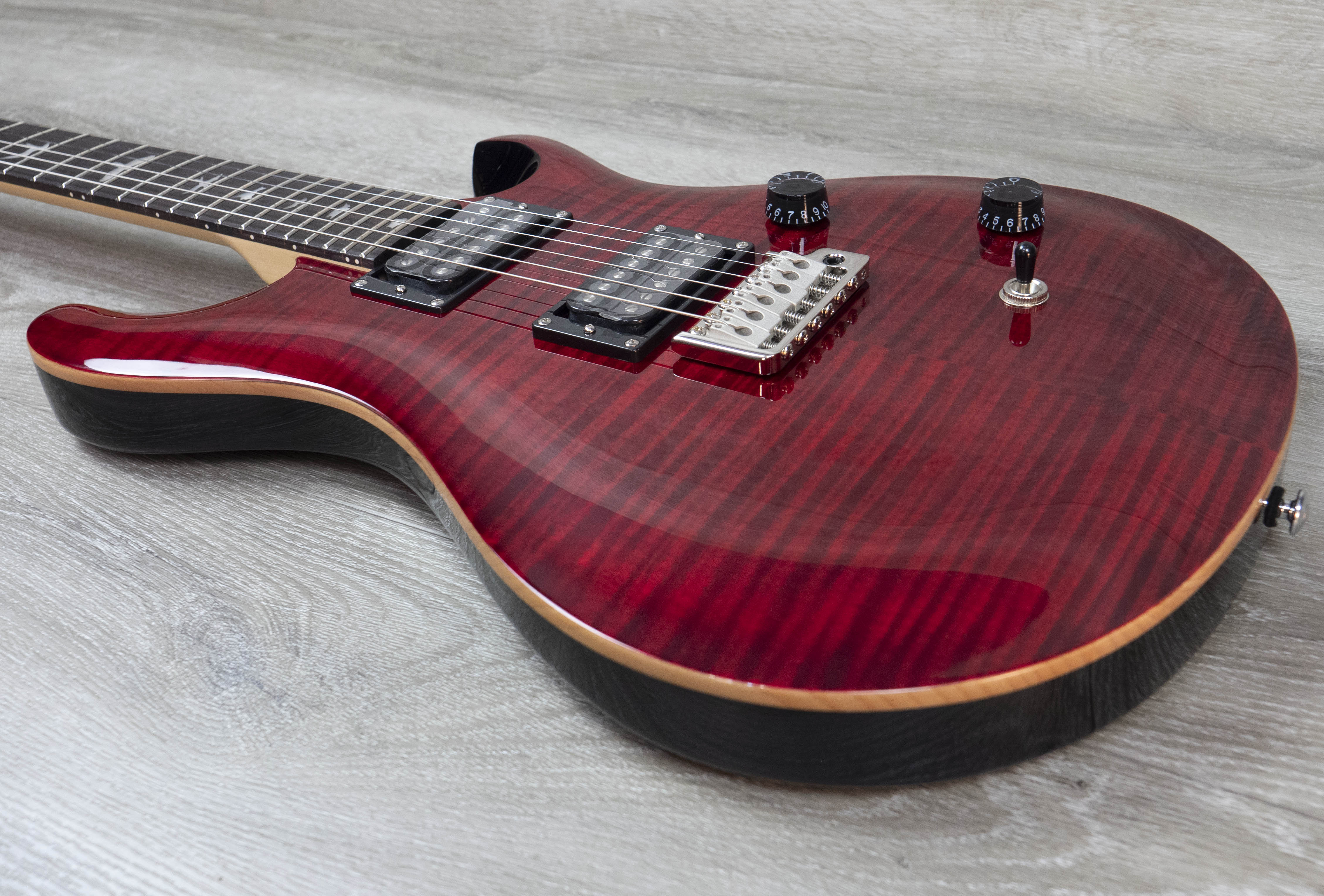 PRS SE CE24, Black Cherry – A Strings PRS SE CE24, Black Cherry – A Strings