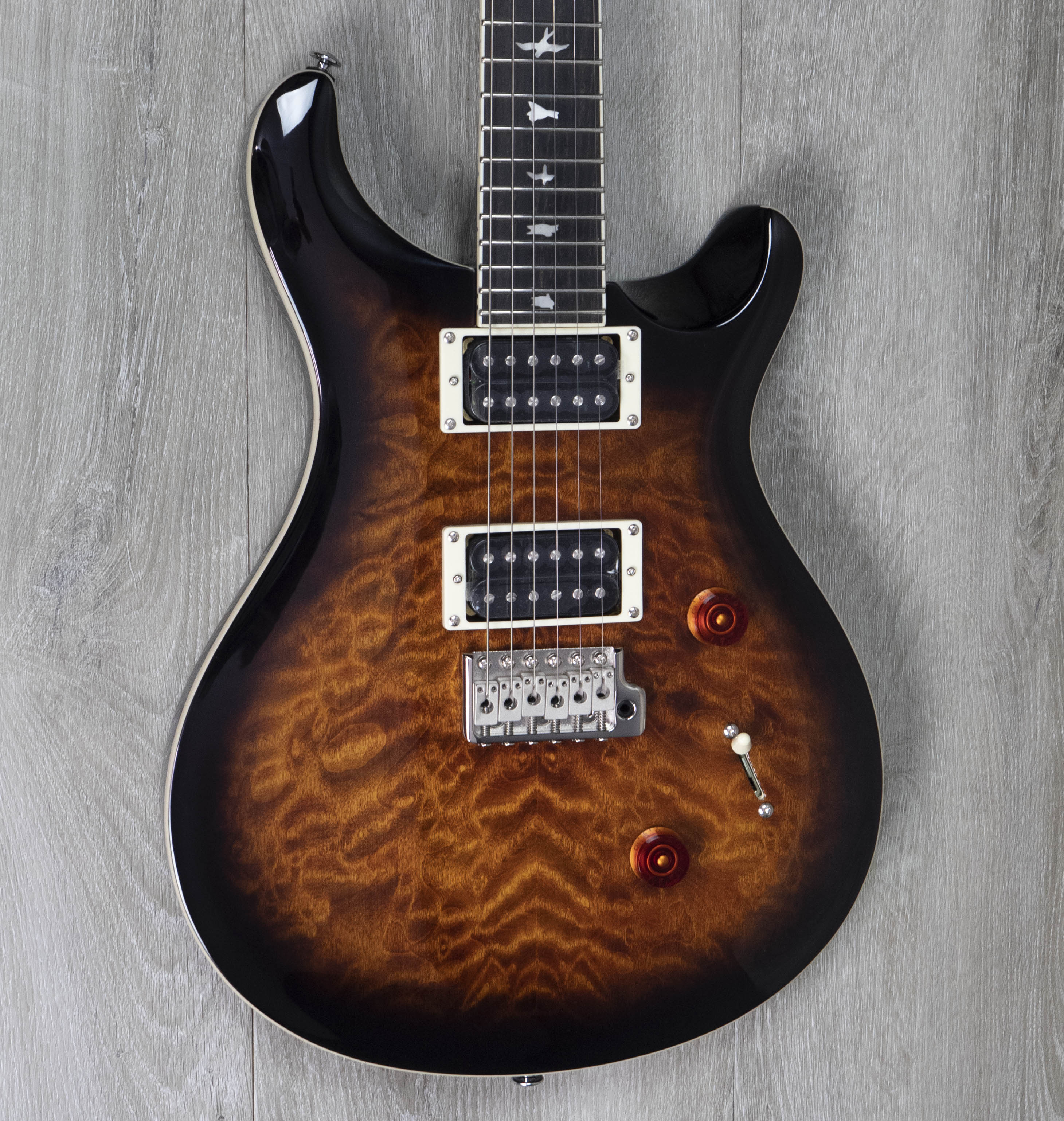 PRS SE Custom 24 Deluxe Quilt, Black Goldburst – A Strings