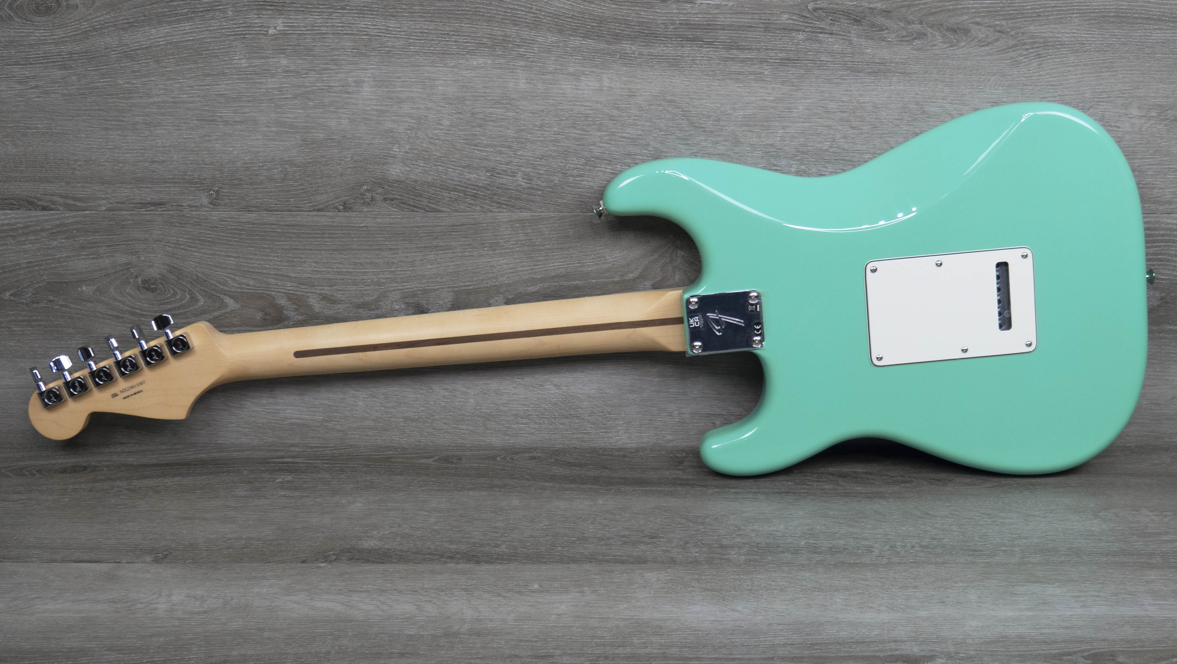 Fender Player Stratocaster, Pau Ferro Fingerboard, Sea Foam Green