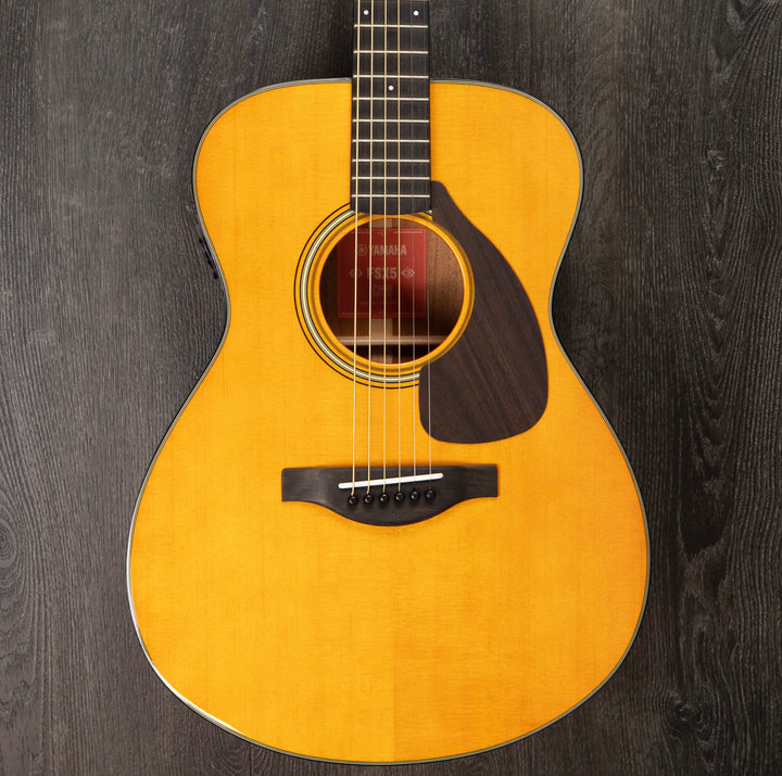 Yamaha FSX5G Red Label Acoustic Guitar, Vintage Natural