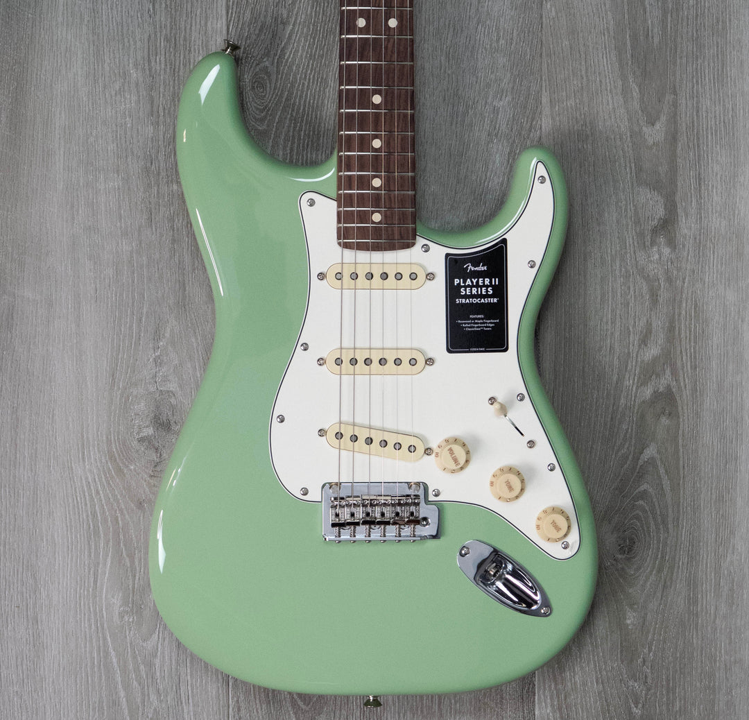 Fender Player II Stratocaster, touche en palissandre, bouleau vert